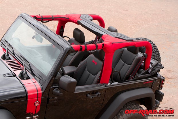 The Mopar and Jeep crew completed the look of Level Red with TorRed stiching on the Tuscany Katzkin leather, red seat belts, and TorRed roll bar padding cover.