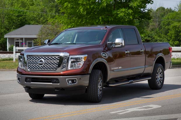 The Endurance V8 is a great engine for the Titan XD, and we think it'll be even better in the 2017 Titan. 